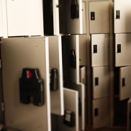 Lockers voor een gestructureerd kantoor